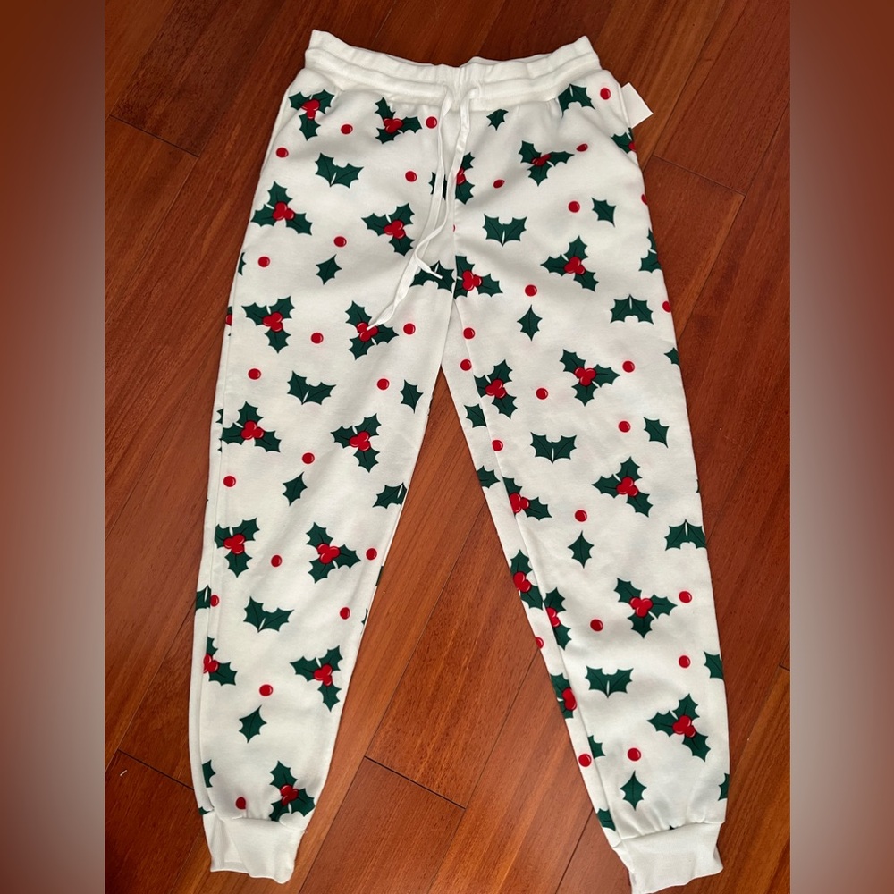better / together Women’s Holiday Sweatpants